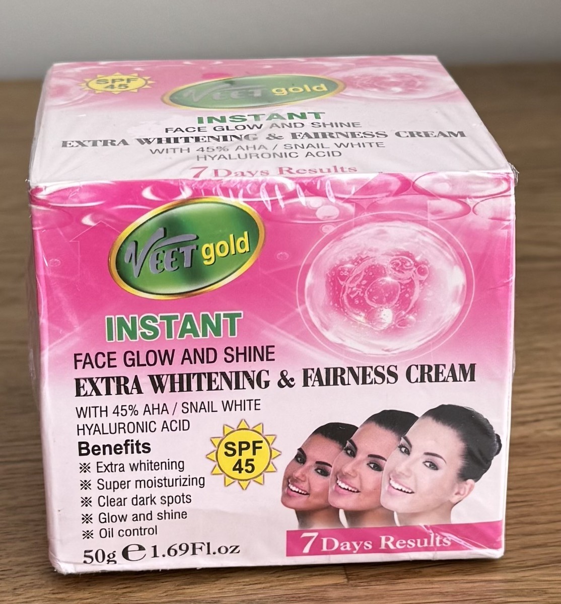 Veetgold instant face glow and shine face cream jar for radiant and luminous skin