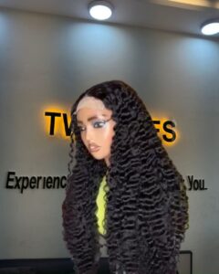 Burmese Curly wig